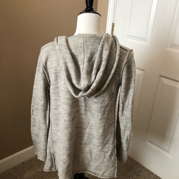 Knitted sweater - Picture 2 of 3